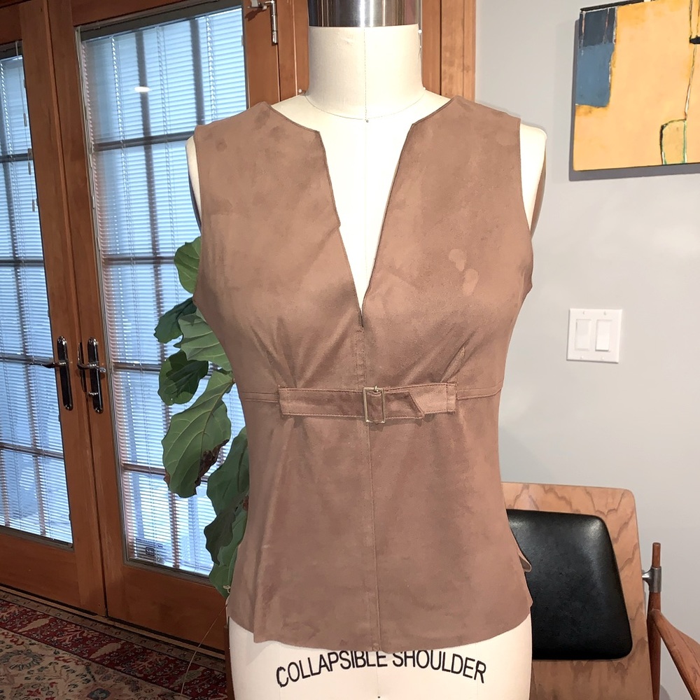 Max Studio sleeveless faux suede top. Medium, dark tan, empire cinch buckle